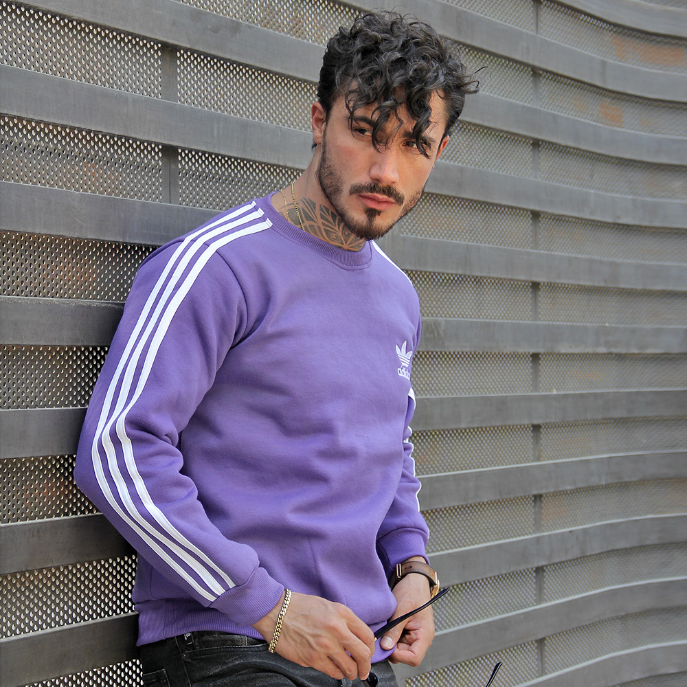 دورس یقه گرد adidas بنفش